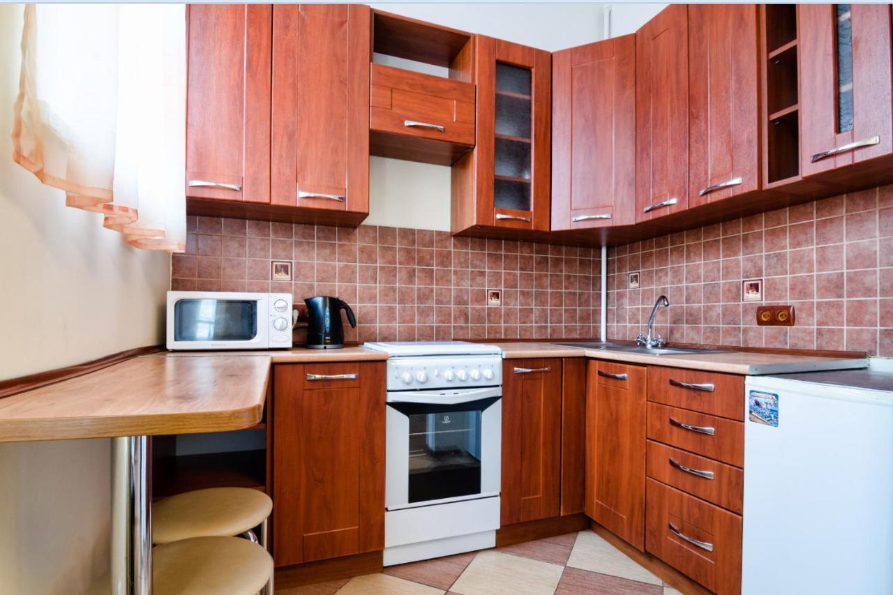 Leogrand Apartments On Kniazia Romana 26 Lviv Kültér fotó